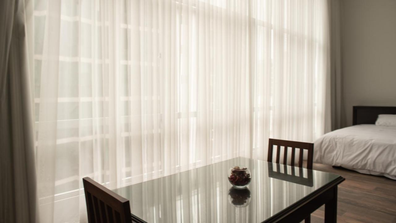 Host Hotel *